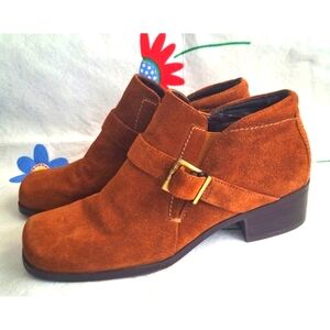 Markon | Whiskey Suede Square-Toe Slip-on Bootie